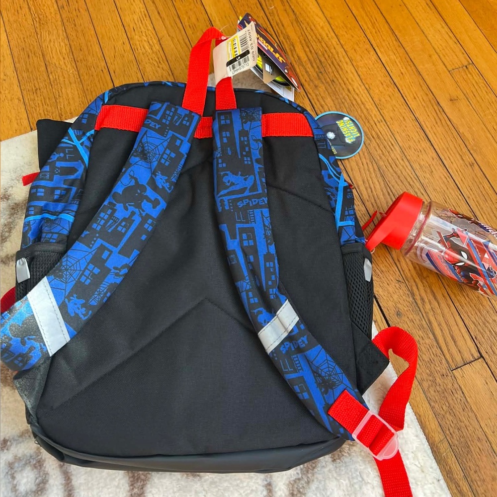 Spider-Man 5 Piece Backpack Set - Picture 2 of 5